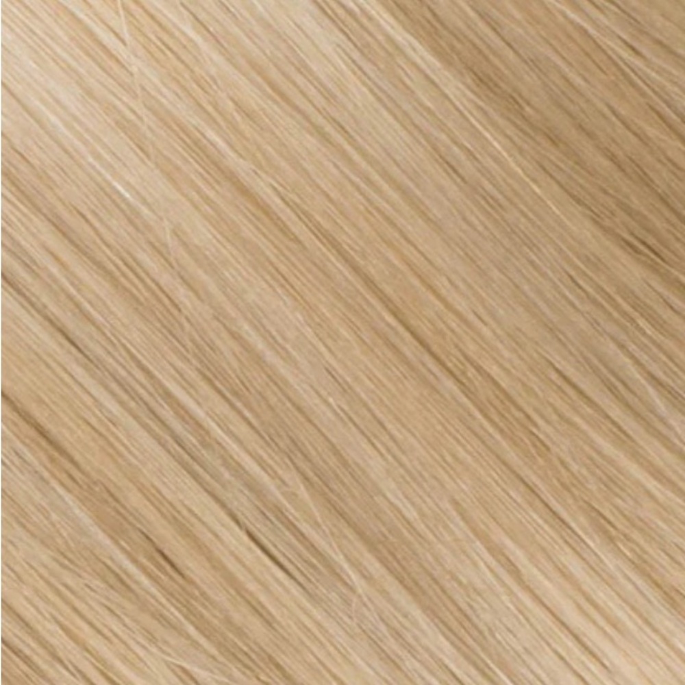 BELLAMI Silk Seam 140g 18" Butter Blonde (P10/16/60) Hair Extensions × 1